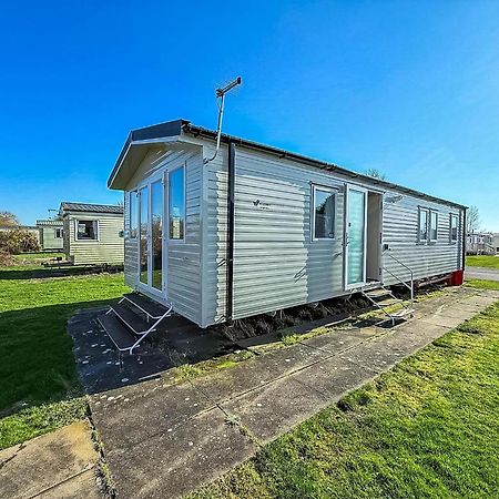 Lovely 8 Berth Caravan In Southview Holiday Park, Ref 33042Tc Skegness Dış mekan fotoğraf