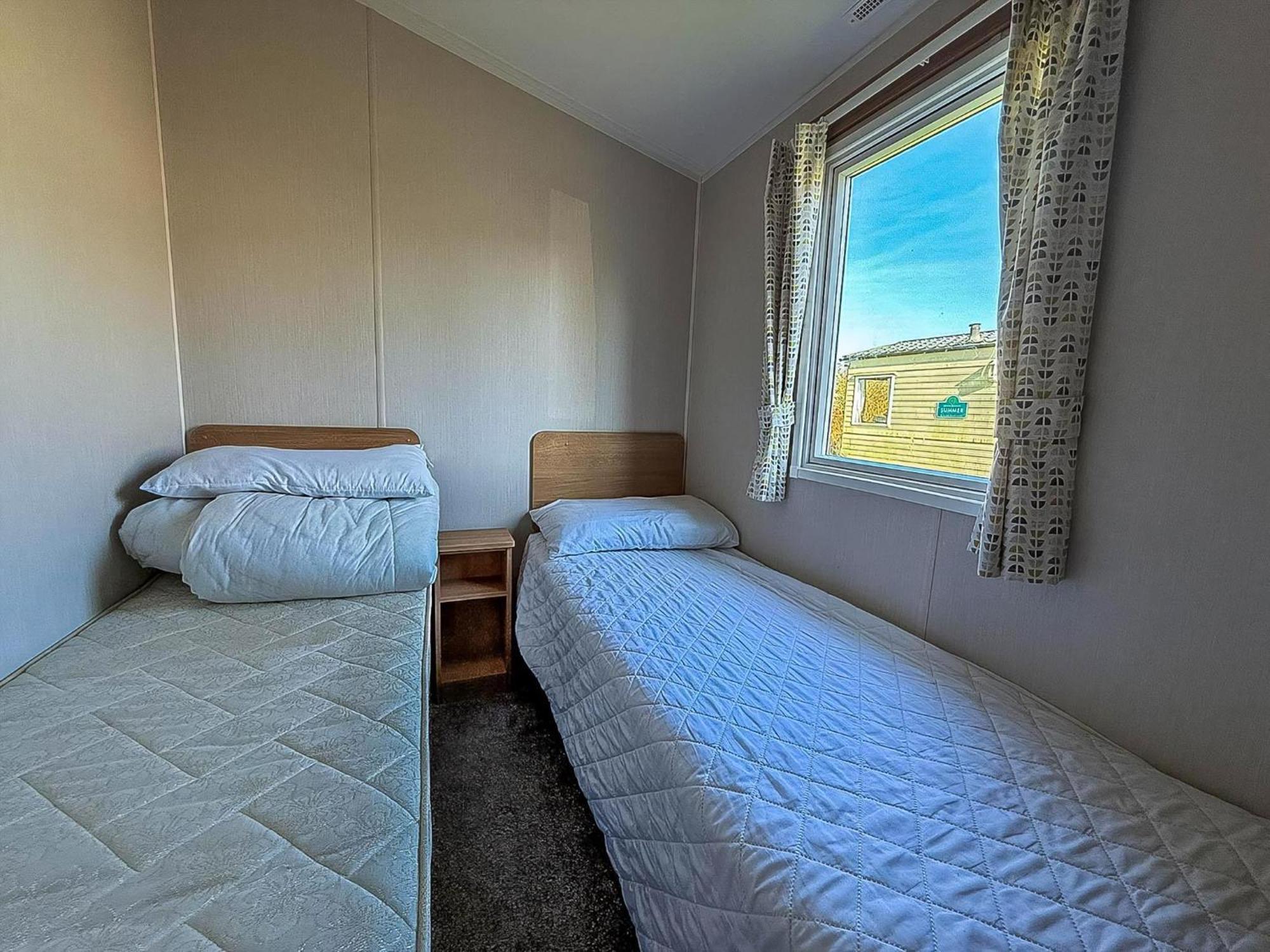 Lovely 8 Berth Caravan In Southview Holiday Park, Ref 33042Tc Skegness Dış mekan fotoğraf