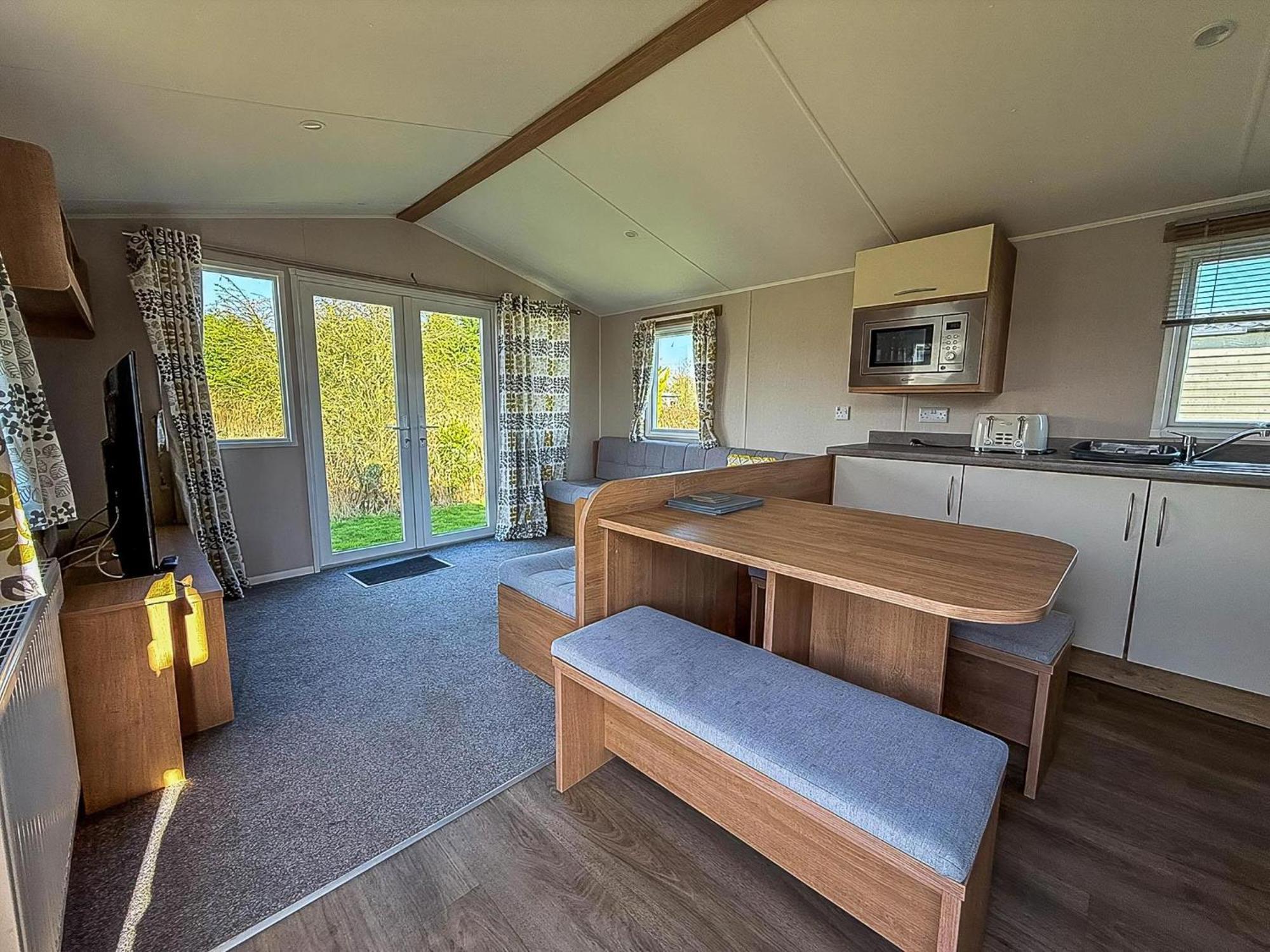Lovely 8 Berth Caravan In Southview Holiday Park, Ref 33042Tc Skegness Dış mekan fotoğraf
